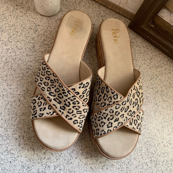 Reba Leopard Print Sandals - Picture 1 of 5